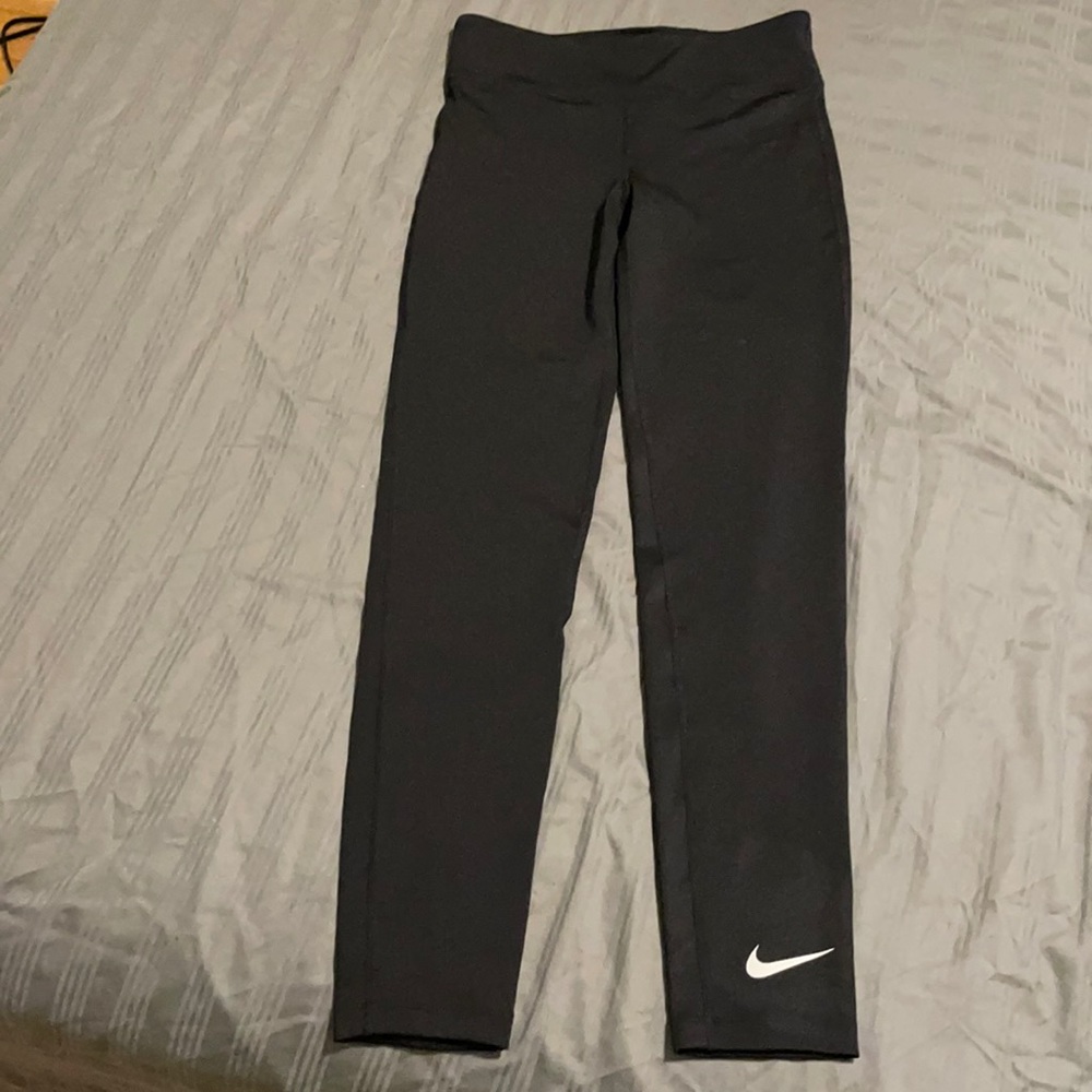 GIRLS Nike Dri-Fit high waist leggings -XL (2-4 W)
